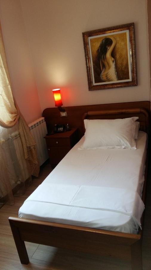 Drini Hotel Rrashbull Exterior foto