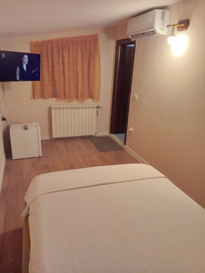 Drini Hotel Rrashbull Exterior foto