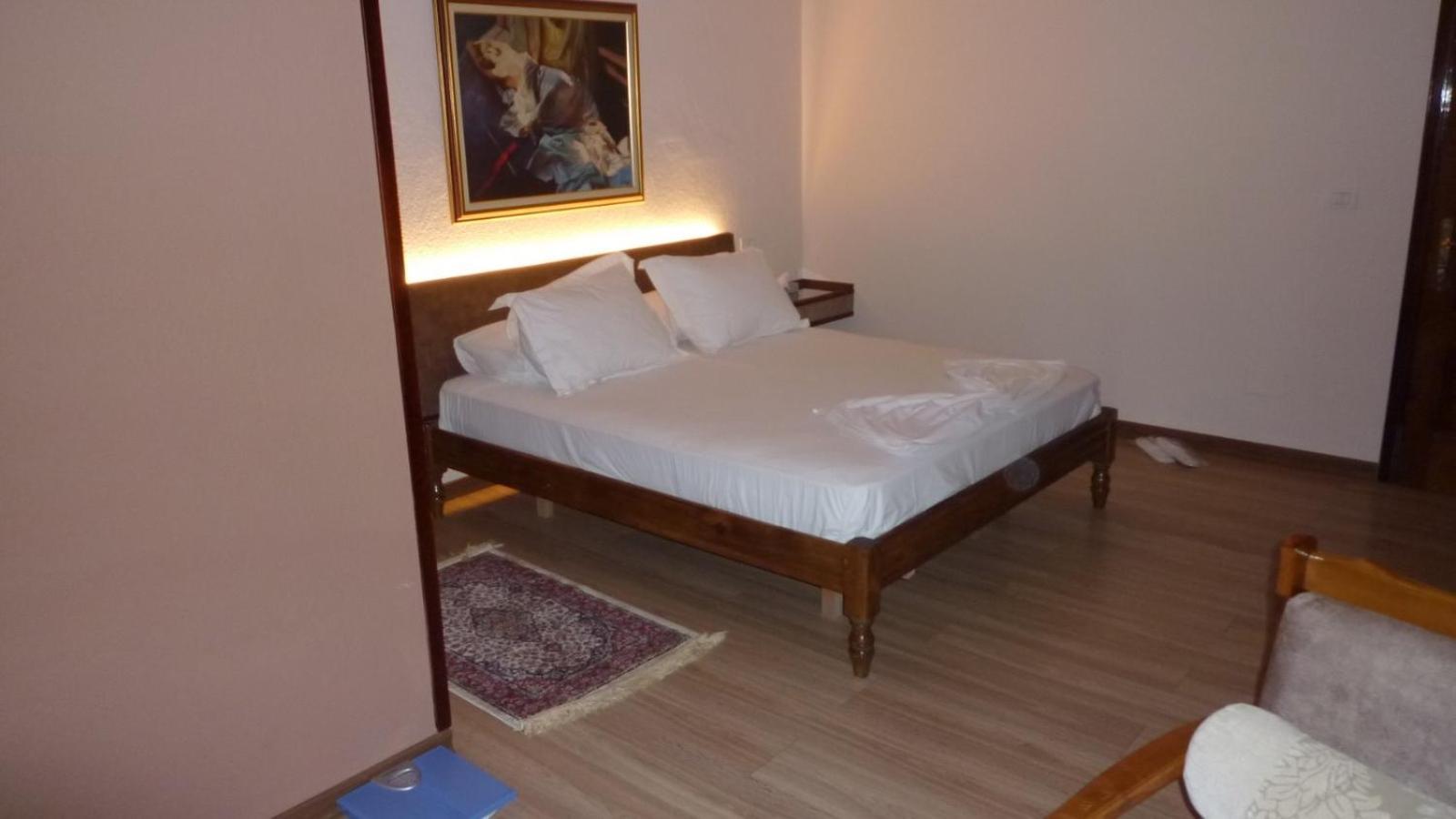 Drini Hotel Rrashbull Exterior foto